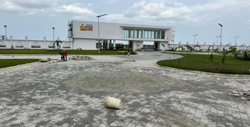 Lekki Aviation Town is a modern estate strategically located along the Lekki Epe Expressway within the prime neighborhood of emerging Lagos state new economy.