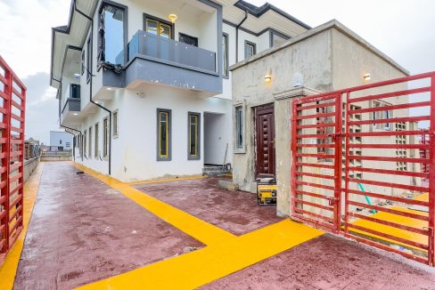 luxury 4 bedroom semi detached duplex for sale